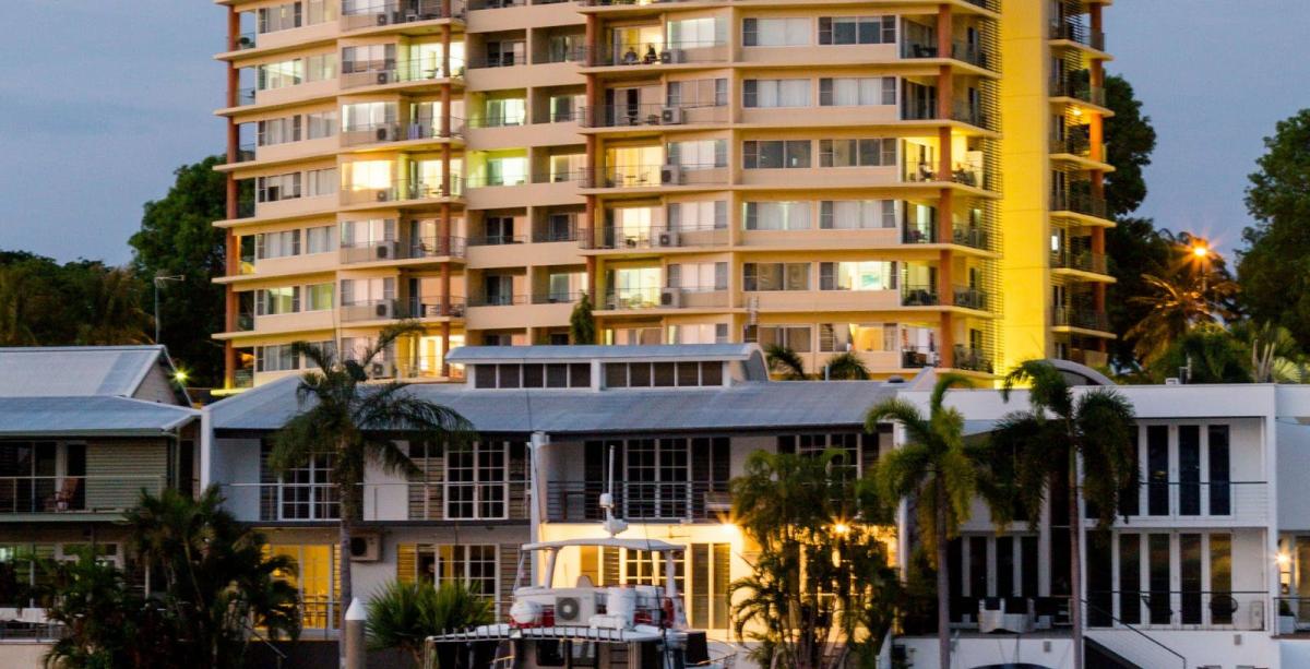Cullen Bay Resorts Cullen Bay Resorts